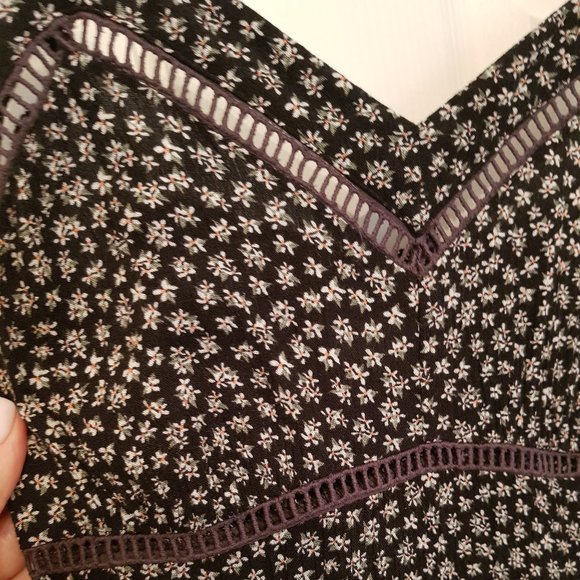 Aeropostale Floral Ladder Lace Romper - Picture 3 of 11